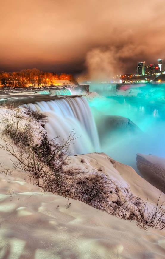 Frozen Niagara Falls http://pinterest.com/pin/278026976968370660/