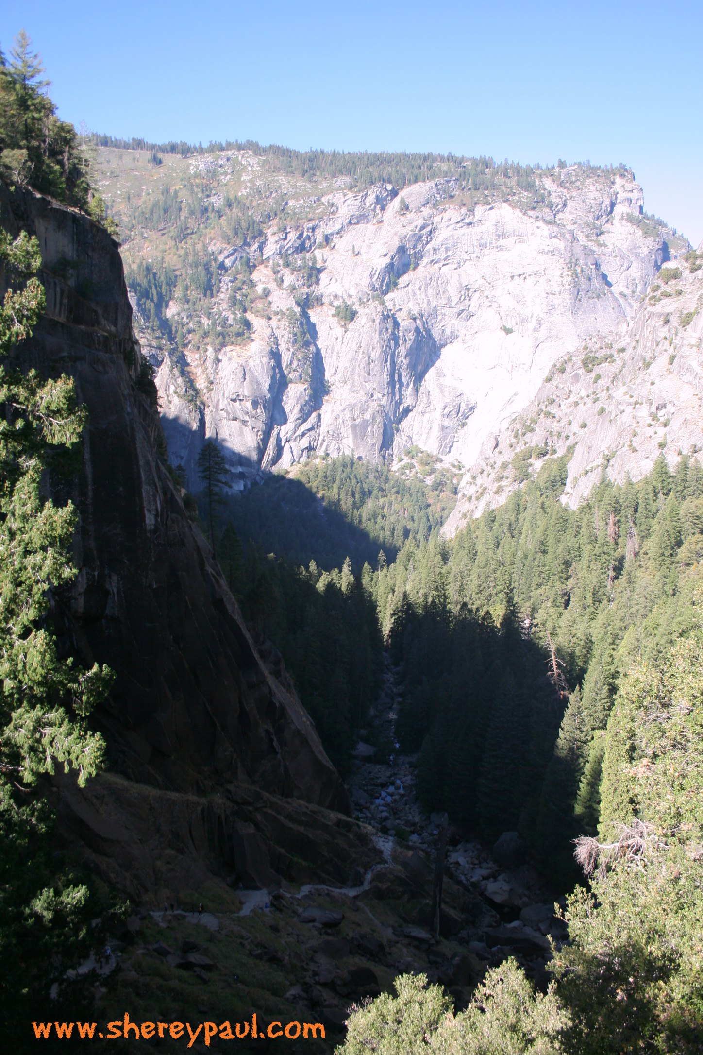 hiking with baby in yosemite np - views
