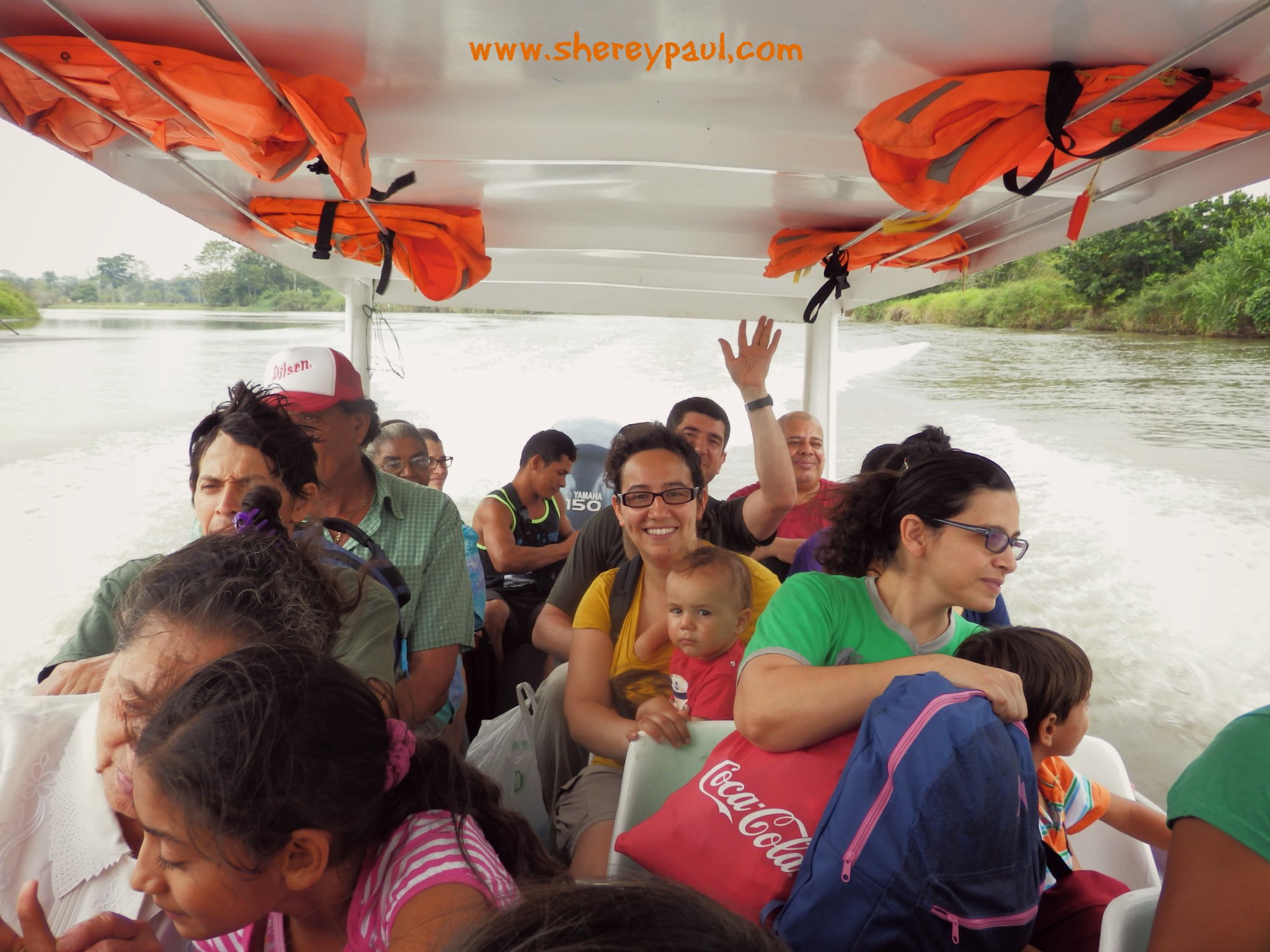 Travelling with the locals from Caño Blanco to Parismina