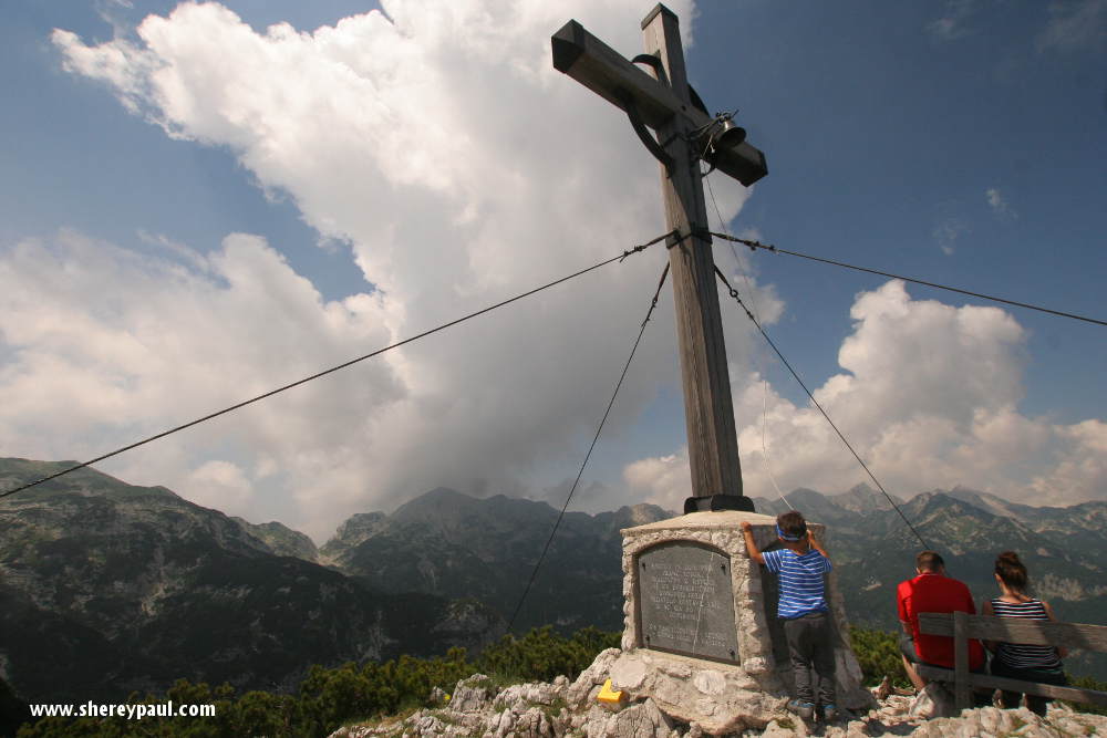 Slovenia with kids - Orlove Glave